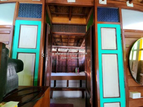 p1 เรือนเรือรักษ์ เรือนรอยน้ำ บ้านกามเทพ อัมพวา โฮมสเตย์